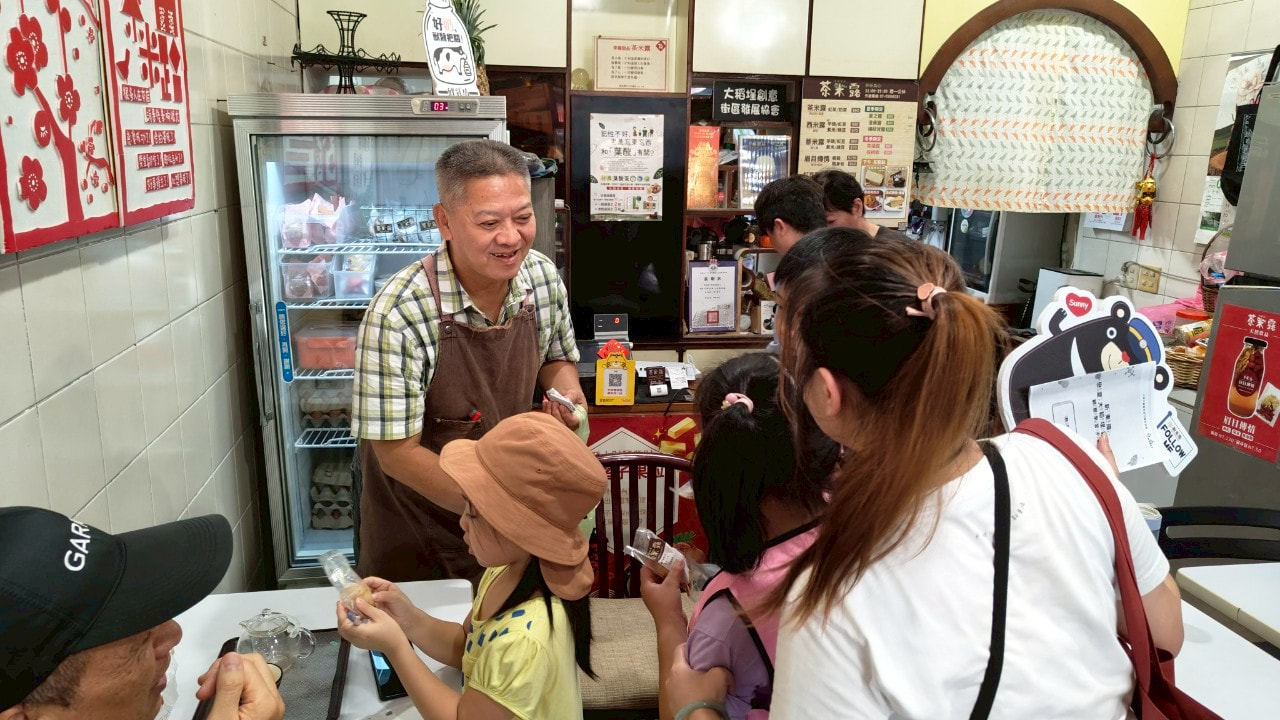 「我們一起參與的一天」——戀夏大稻埕親子遊紀實 插圖